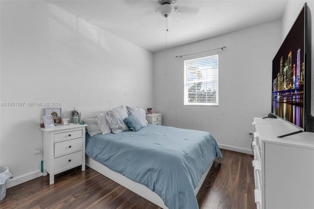 For Sale: $455,000 (3 beds, 2 baths, 1747 Square Feet)