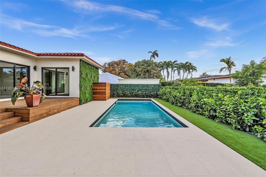 For Sale: $2,478,000 (3 beds, 3 baths, 0 Square Feet)