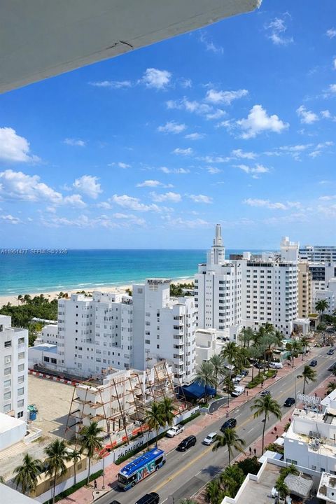 Active With Contract: $625,000 (2 beds, 2 baths, 1230 Square Feet)