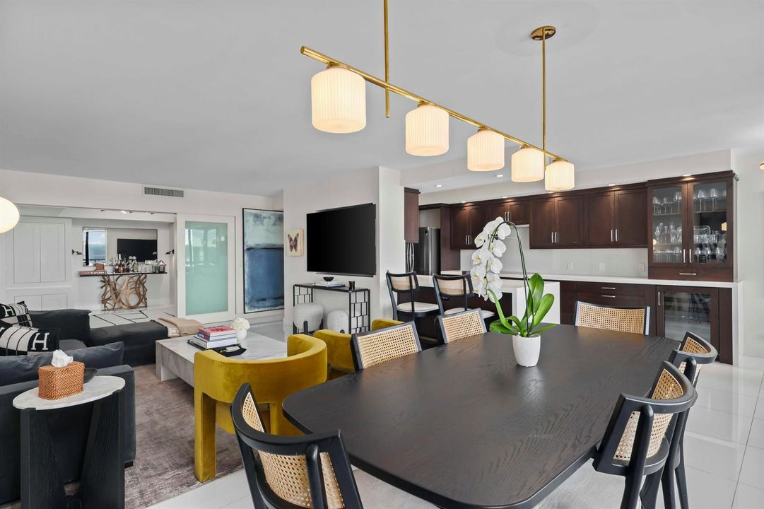 7 - Dining Room