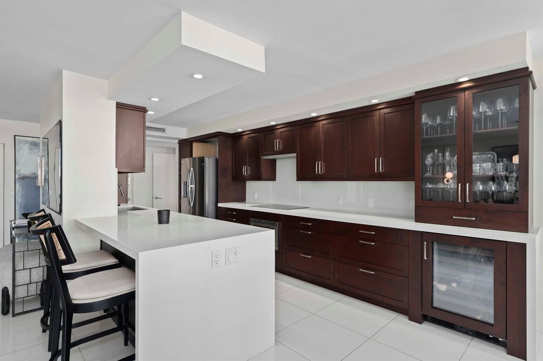 9 - Kitchen