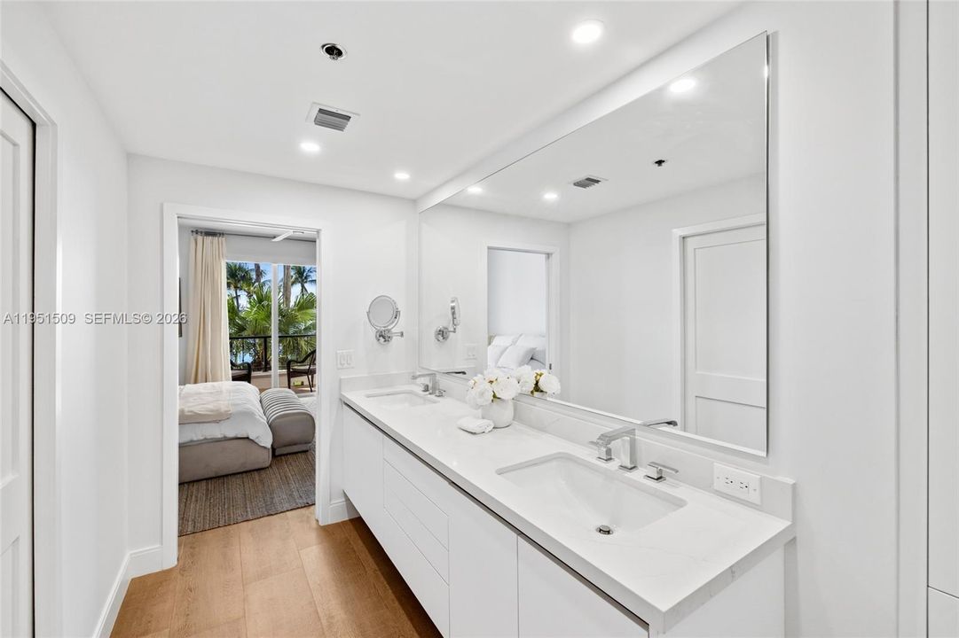 En Venta: $3,980,000 (2 camas, 2 baños, 1912 Pies cuadrados)