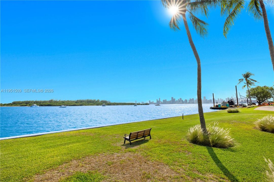 En Venta: $3,980,000 (2 camas, 2 baños, 1912 Pies cuadrados)