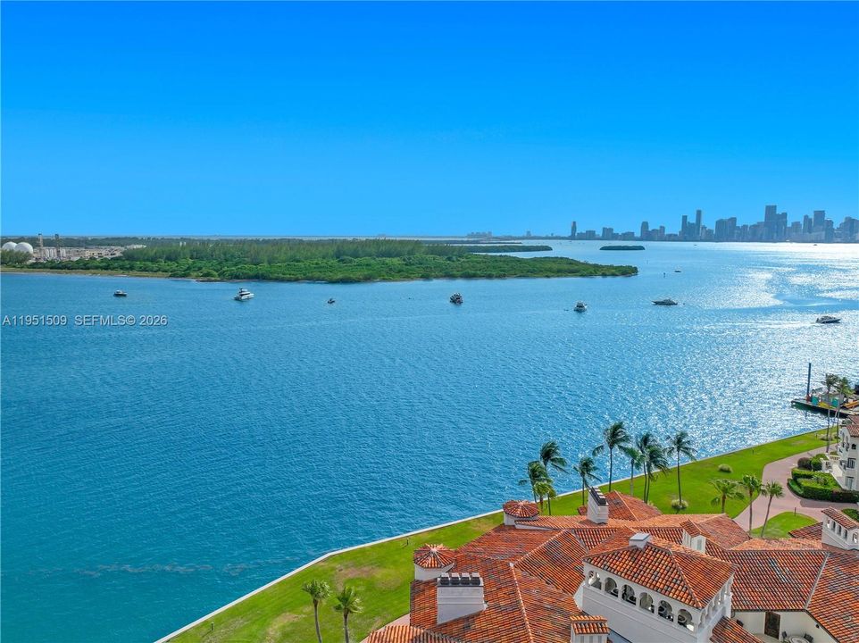 En Venta: $3,980,000 (2 camas, 2 baños, 1912 Pies cuadrados)