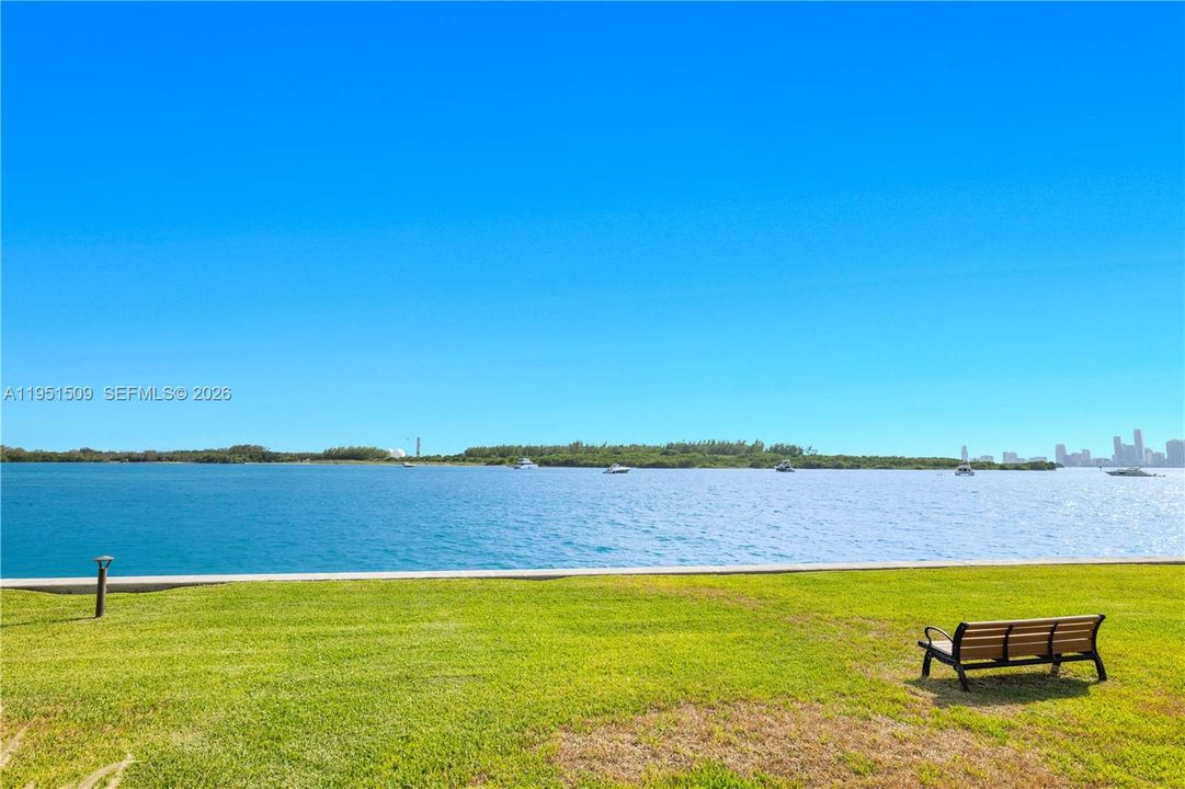 En Venta: $3,980,000 (2 camas, 2 baños, 1912 Pies cuadrados)