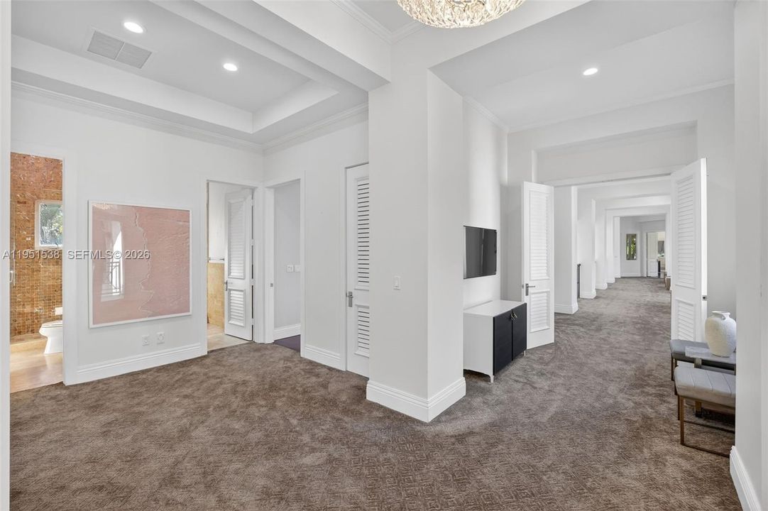 На продажу: $3,250,000 (7 спален, 6 ванн, 9220 Квадратных фут)