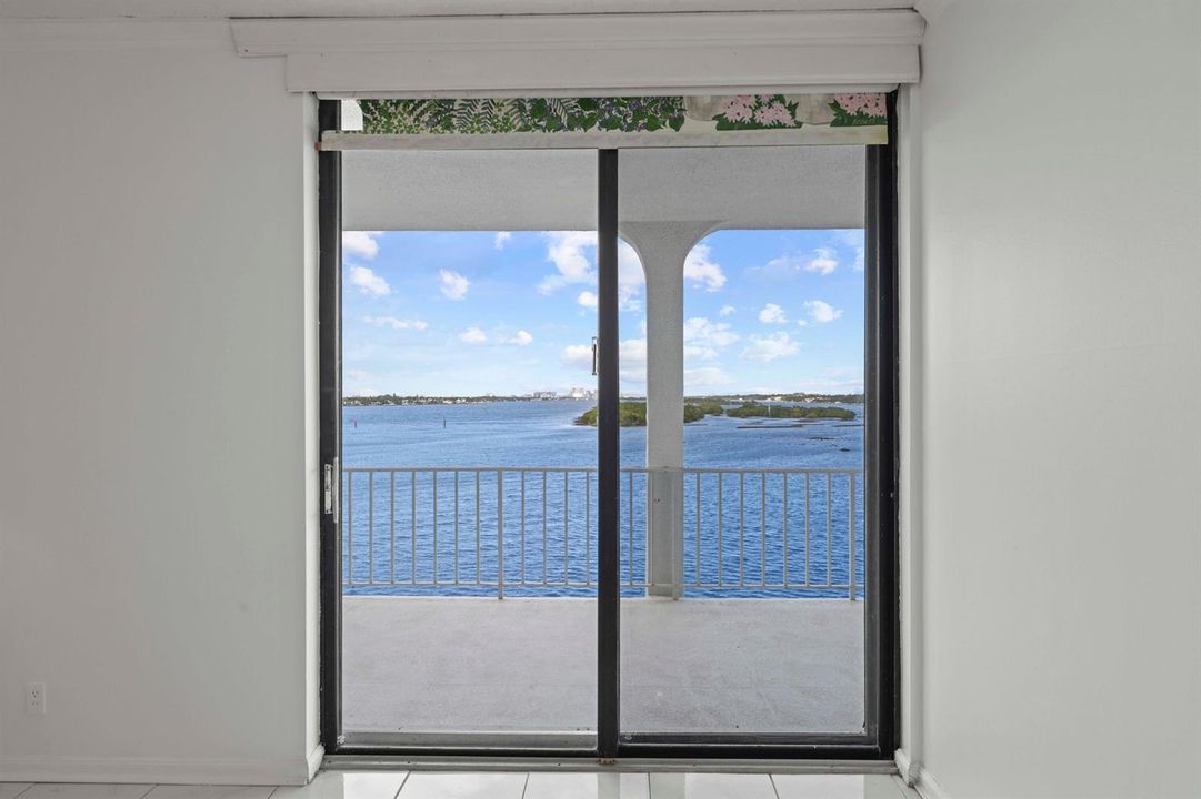30 - Guest Bedroom View