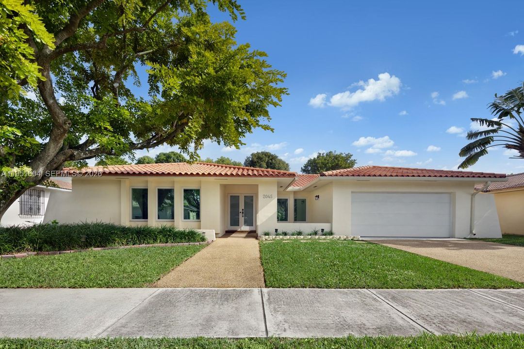 For Rent: $5,500 (4 beds, 2 baths, 2710 Square Feet)