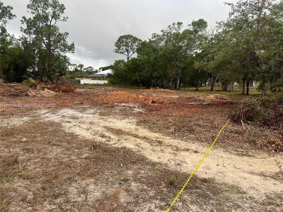 For Sale: $65,000 (1.00 acres)