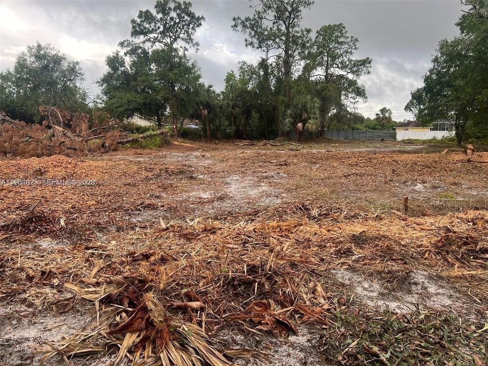 For Sale: $65,000 (1.00 acres)