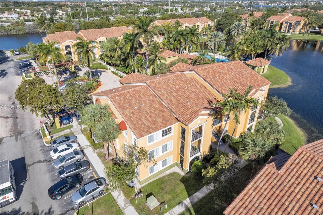 En Venta: $362,000 (3 camas, 2 baños, 1132 Pies cuadrados)