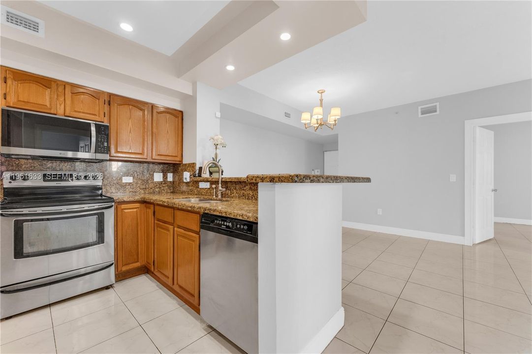 En Venta: $362,000 (3 camas, 2 baños, 1132 Pies cuadrados)