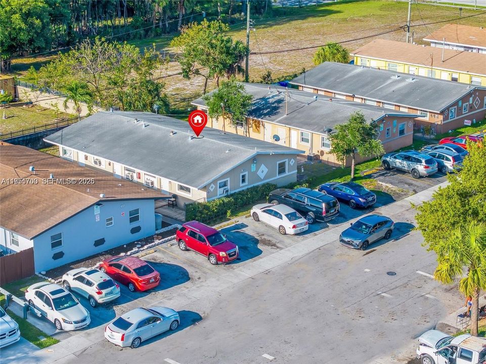 На продажу: $605,000 (0 спален, 0 ванн, 1914 Квадратных фут)