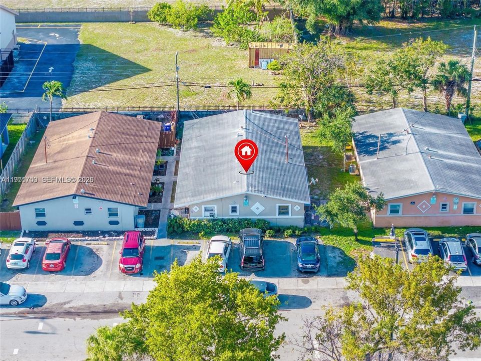 На продажу: $605,000 (0 спален, 0 ванн, 1914 Квадратных фут)