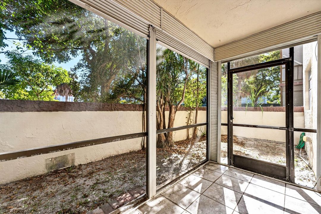 031-1681Northwest70thAvenue-102-Plantati