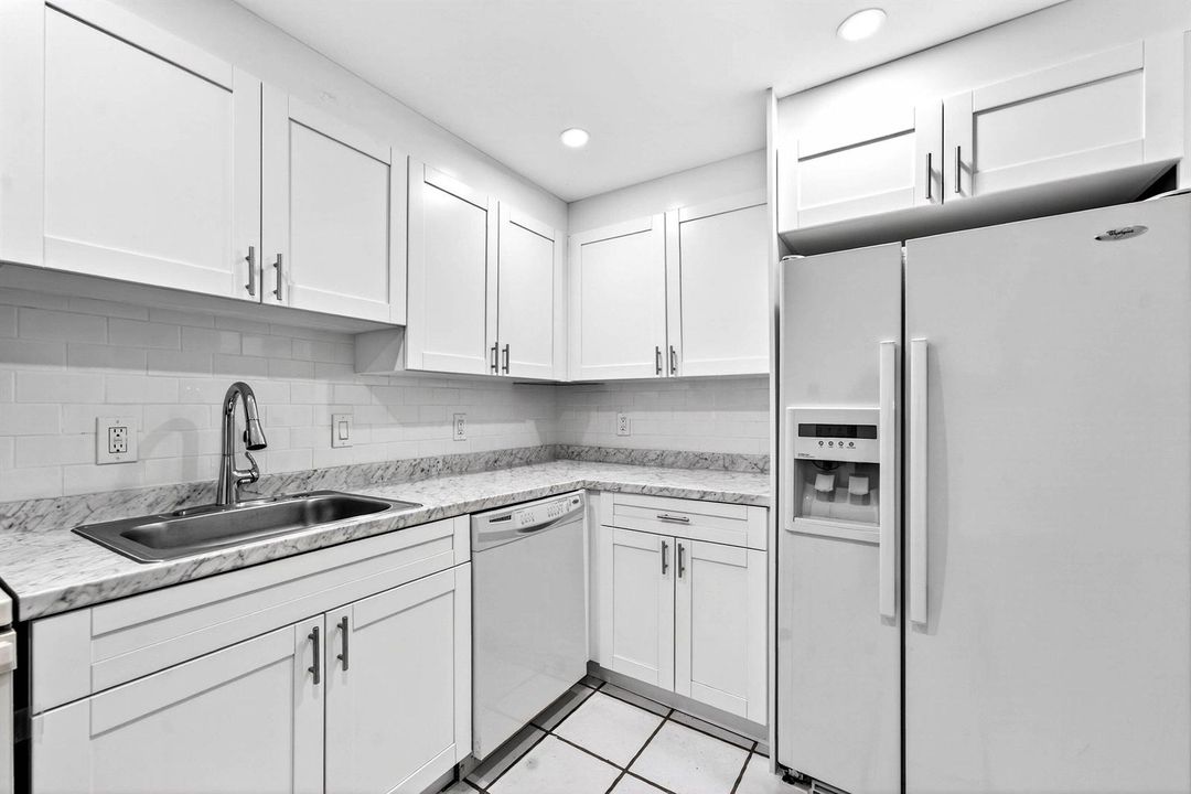 006-1681Northwest70thAvenue-102-Plantati