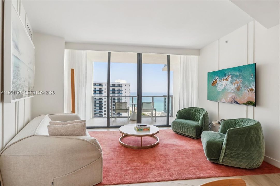 For Sale: $3,750,000 (2 beds, 2 baths, 1287 Square Feet)