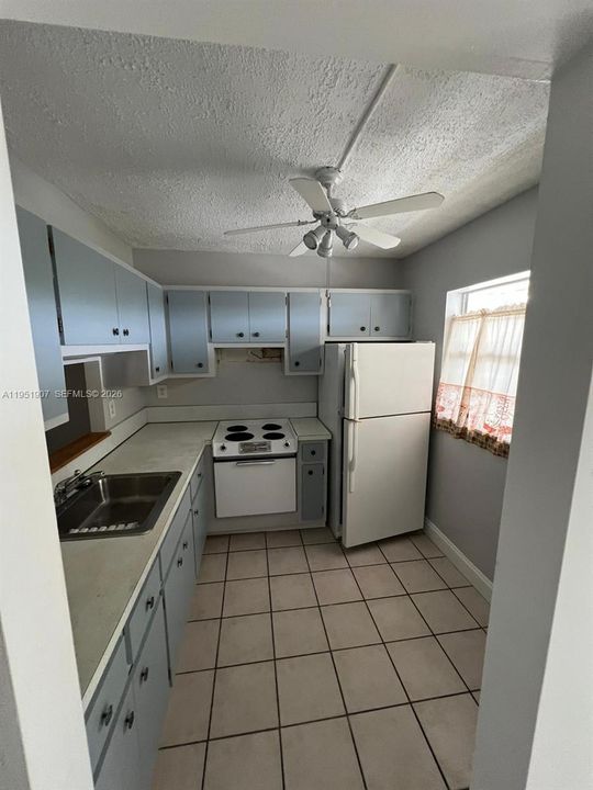 For Sale: $60,000 (0 beds, 1 baths, 450 Square Feet)