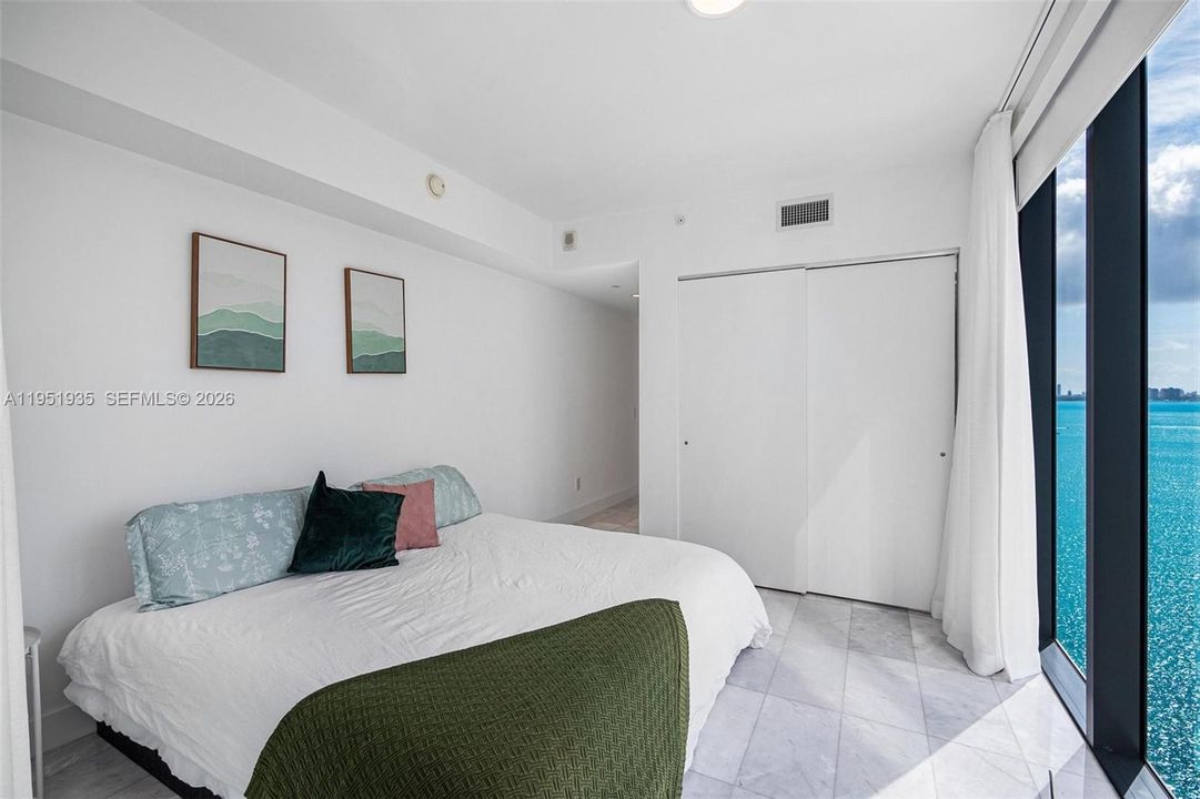 Active With Contract: $1,900,000 (3 beds, 3 baths, 1634 Square Feet)
