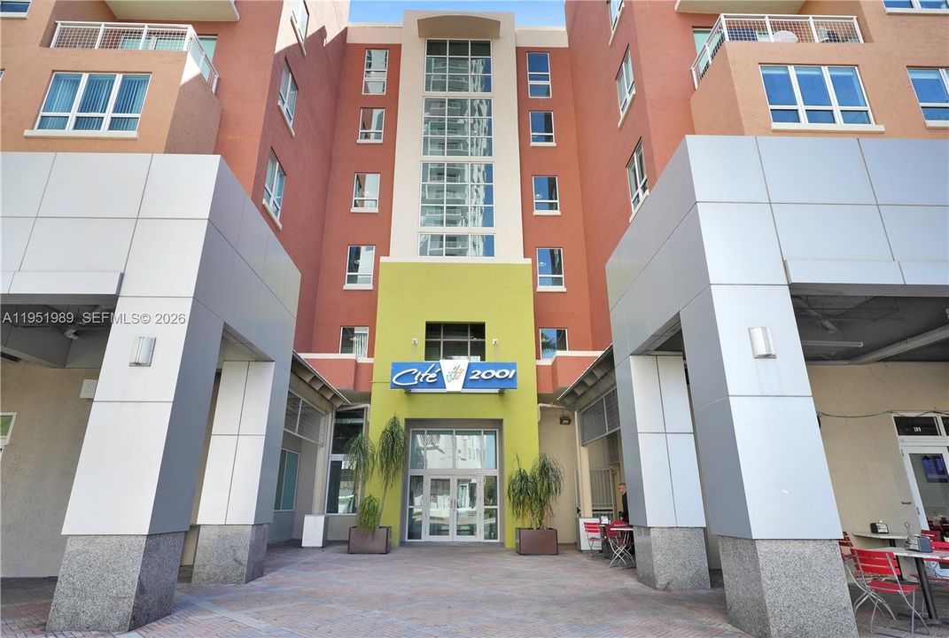 En Venta: $310,000 (0 camas, 1 baños, 505 Pies cuadrados)