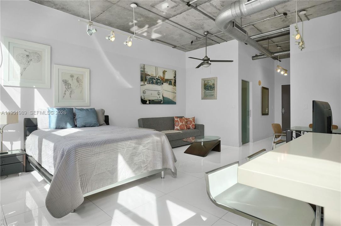 En Venta: $310,000 (0 camas, 1 baños, 505 Pies cuadrados)