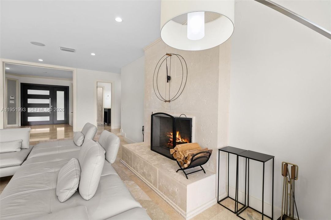 For Sale: $4,500,000 (5 beds, 5 baths, 3836 Square Feet)