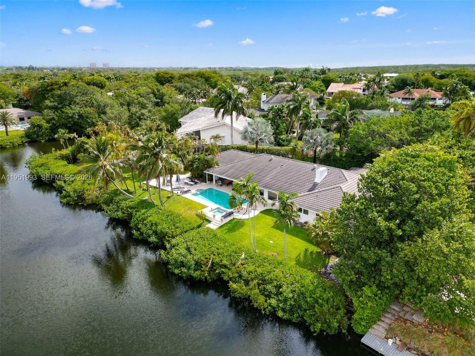 For Sale: $4,500,000 (5 beds, 5 baths, 3836 Square Feet)