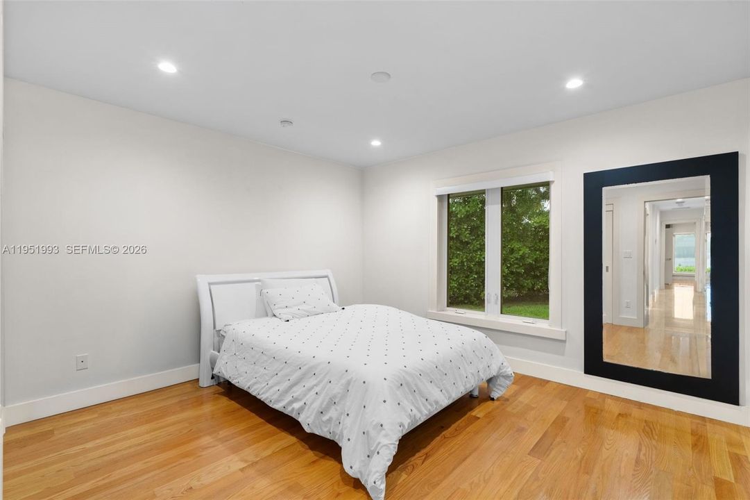 For Sale: $4,500,000 (5 beds, 5 baths, 3836 Square Feet)
