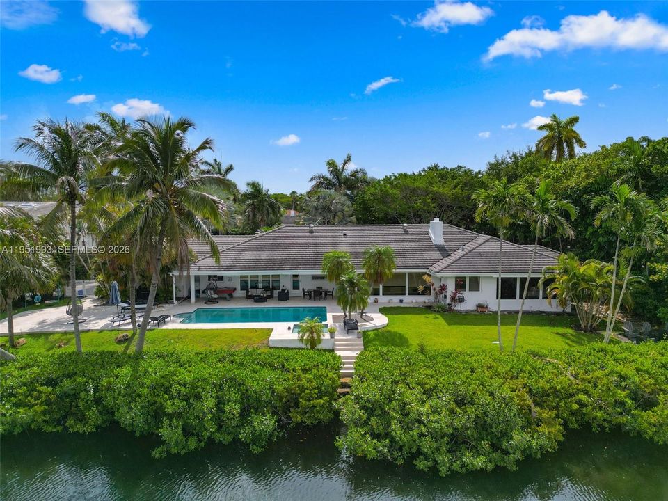 For Sale: $4,500,000 (5 beds, 5 baths, 3836 Square Feet)