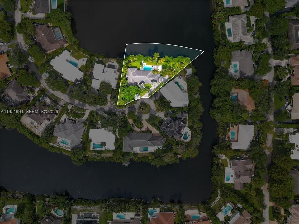 For Sale: $4,500,000 (5 beds, 5 baths, 3836 Square Feet)