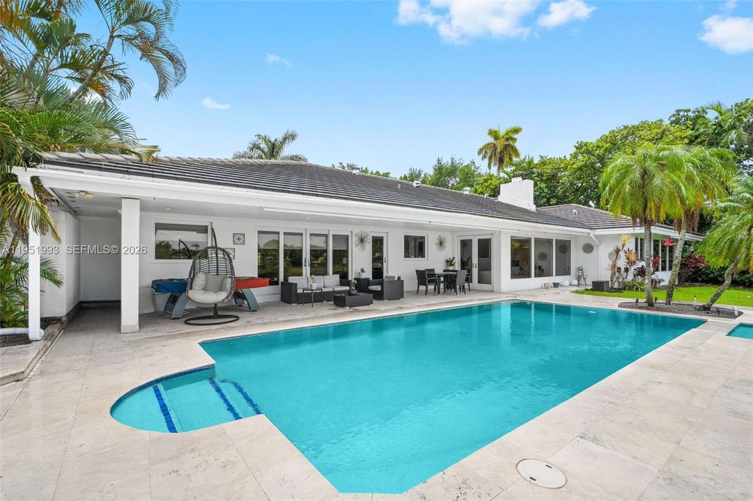 For Sale: $4,500,000 (5 beds, 5 baths, 3836 Square Feet)