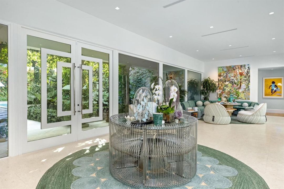 Foyer 3