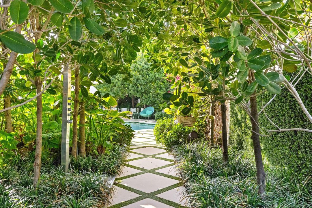 Courtyard 2