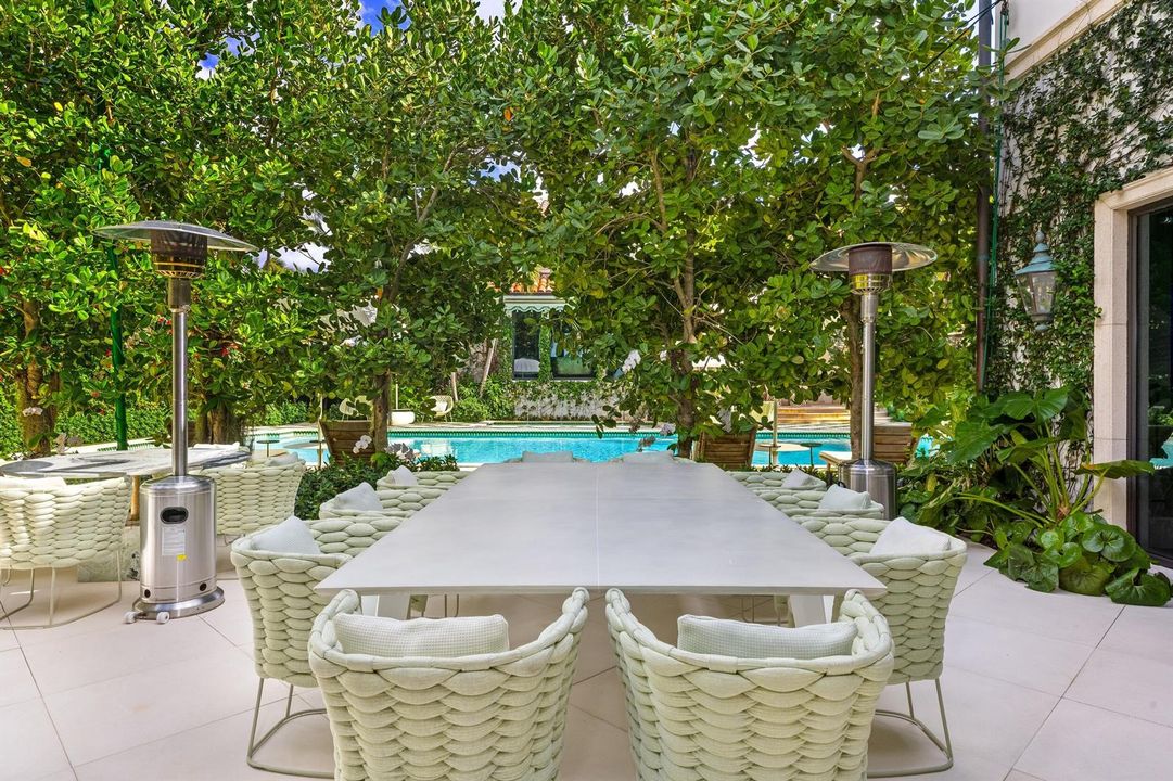 Patio 10