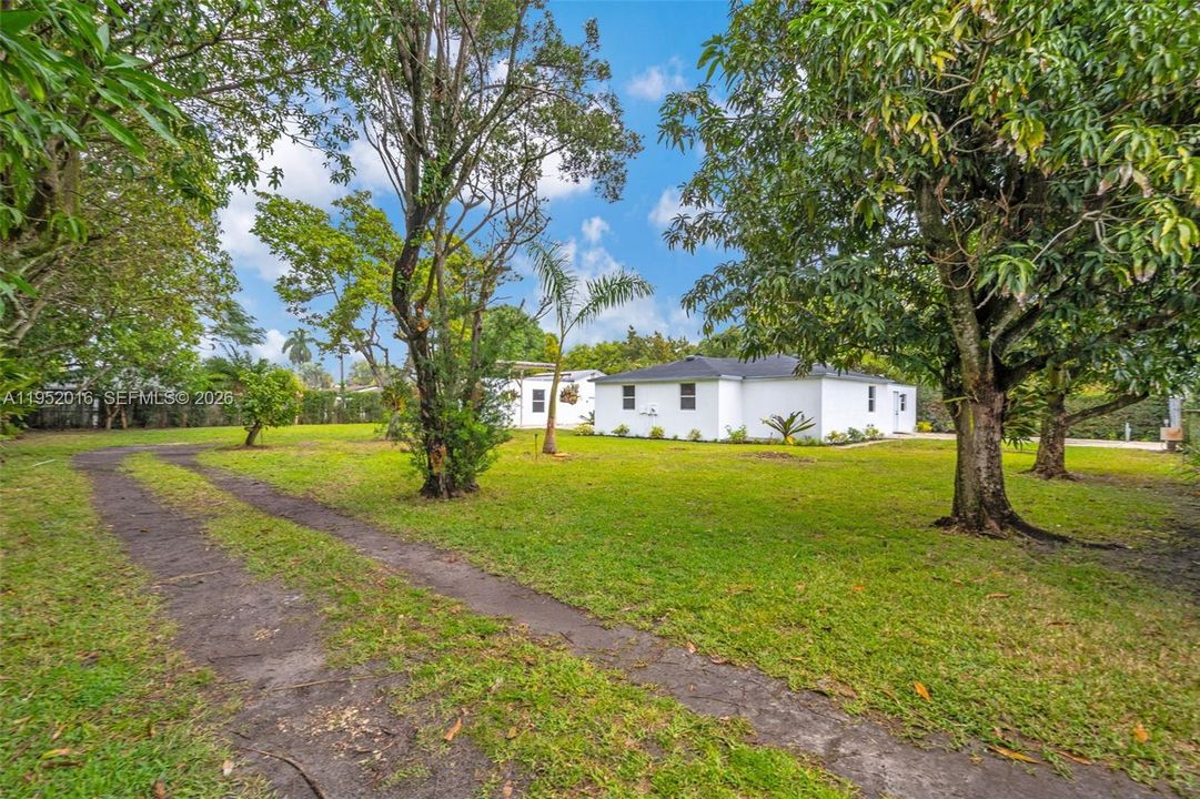 En Venta: $849,999 (0 camas, 0 baños, 1649 Pies cuadrados)