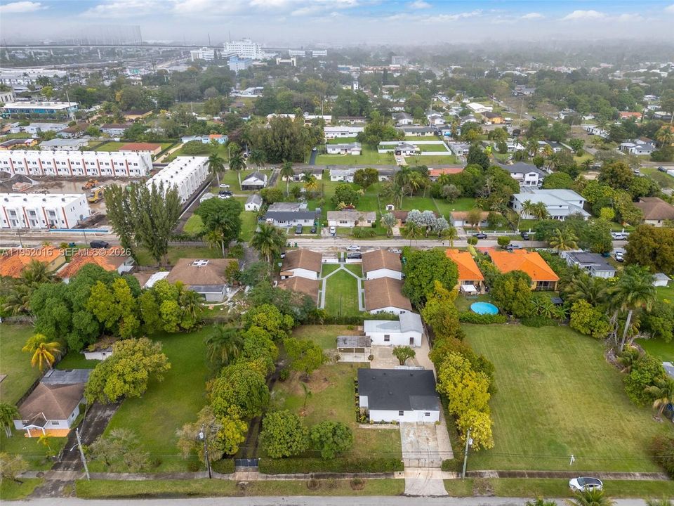 En Venta: $849,999 (0 camas, 0 baños, 1649 Pies cuadrados)