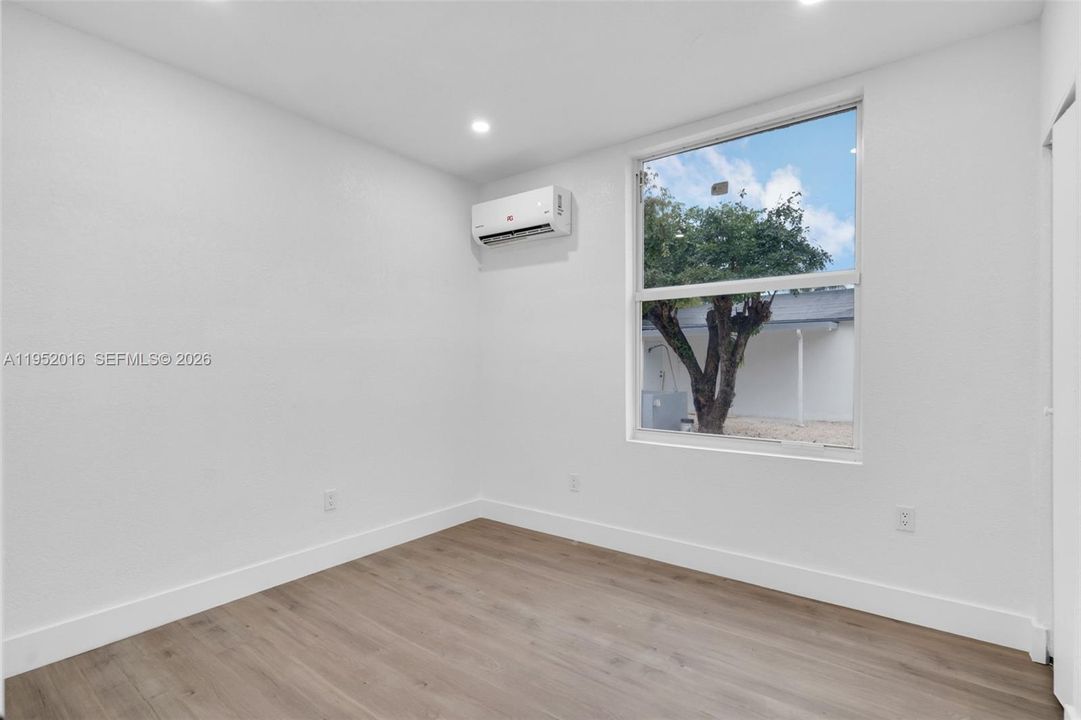 En Venta: $849,999 (0 camas, 0 baños, 1649 Pies cuadrados)