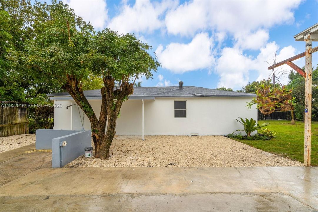 En Venta: $849,999 (0 camas, 0 baños, 1649 Pies cuadrados)