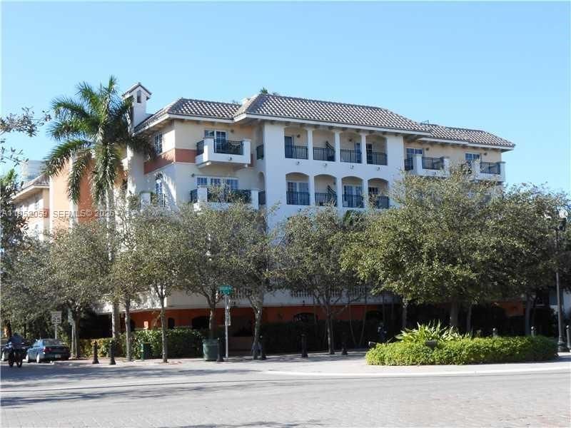 For Sale: $899,999 (2 beds, 2 baths, 1190 Square Feet)