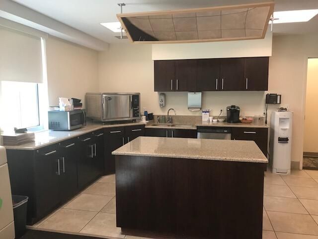 Common Kitchen