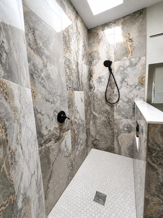 Master shower