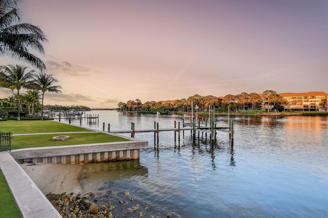 14662WatermarkWay-Twilights(6)