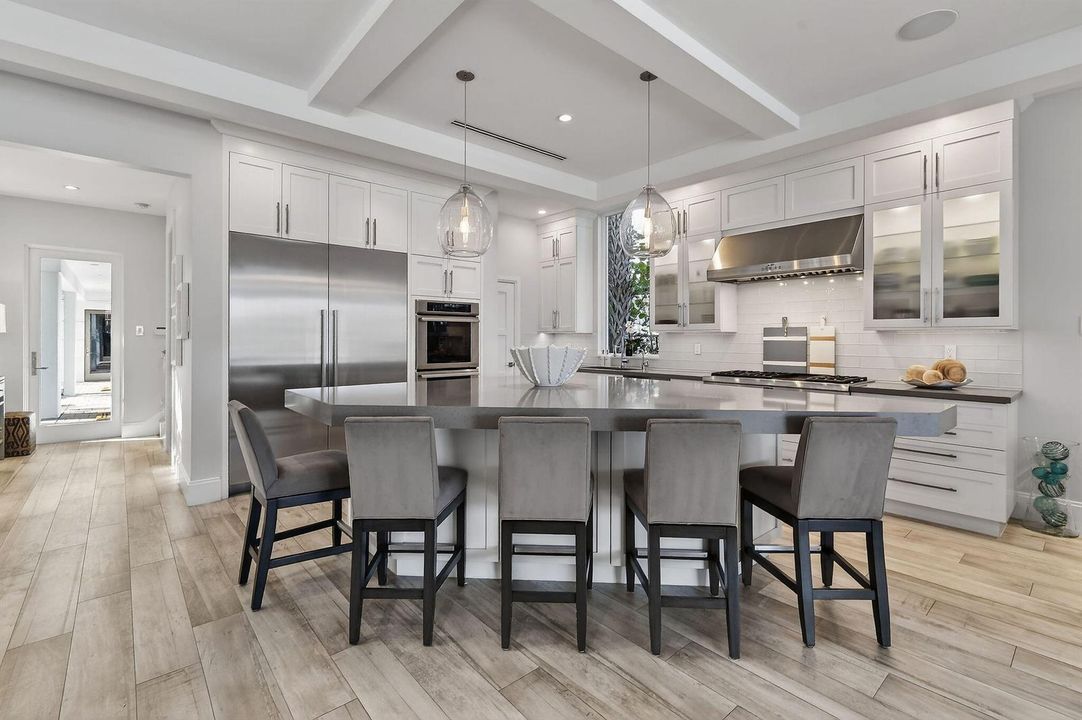 14662WatermarkWay(25)
