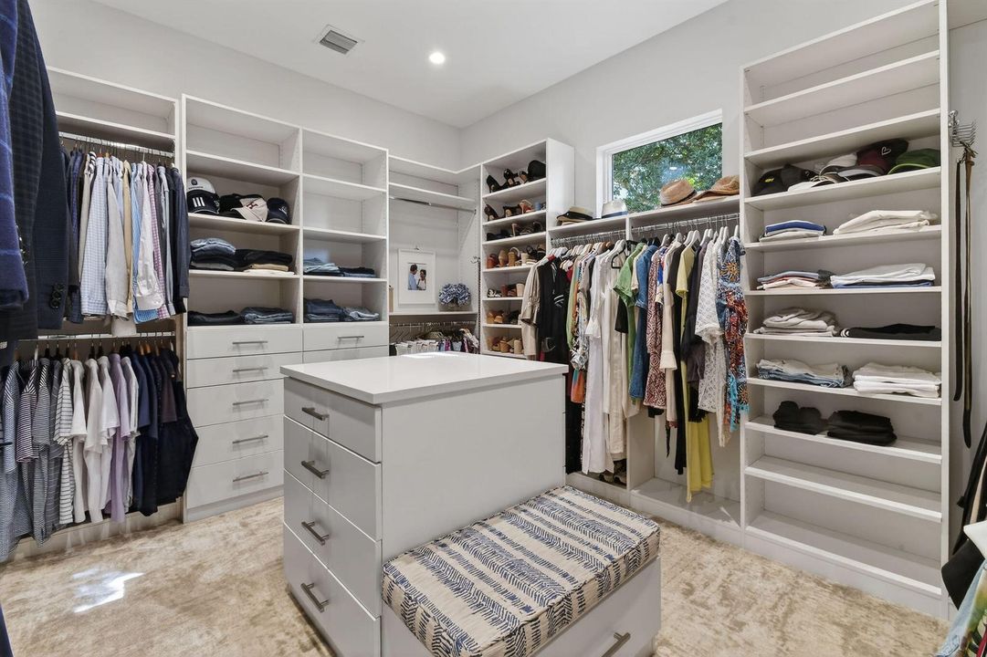 14662WatermarkWay(44)