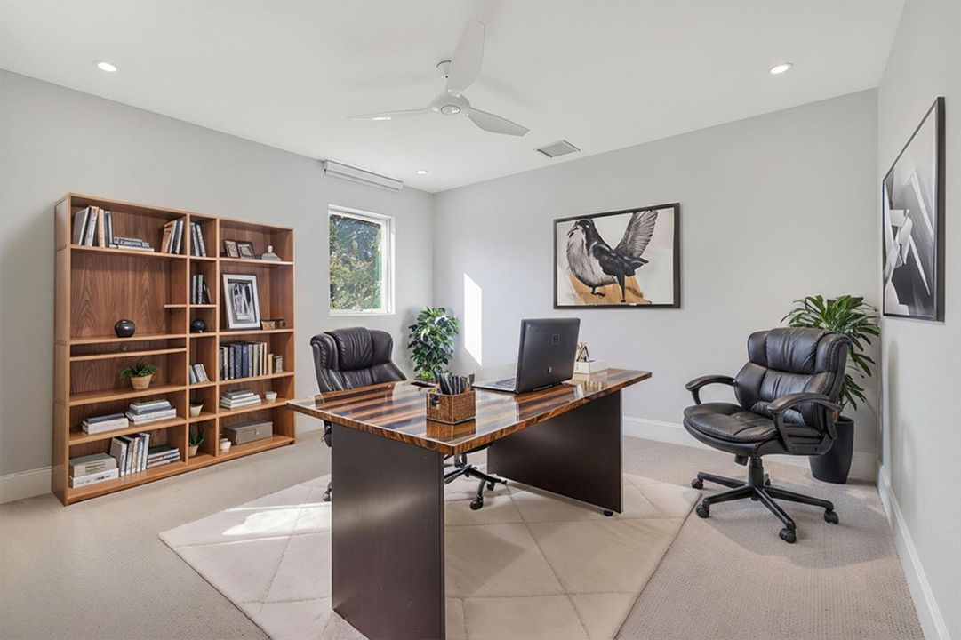 HomeOffice-VirtuallyStaged(1)A