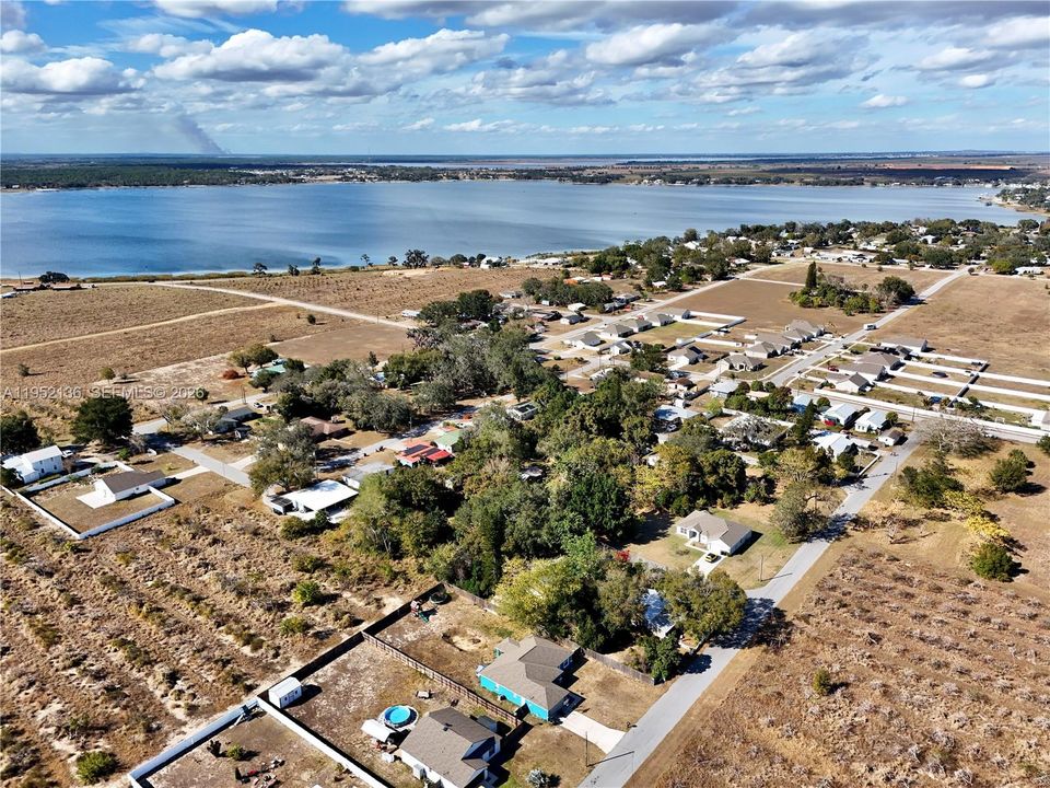 На продажу: $38,000 (0.20 acres)
