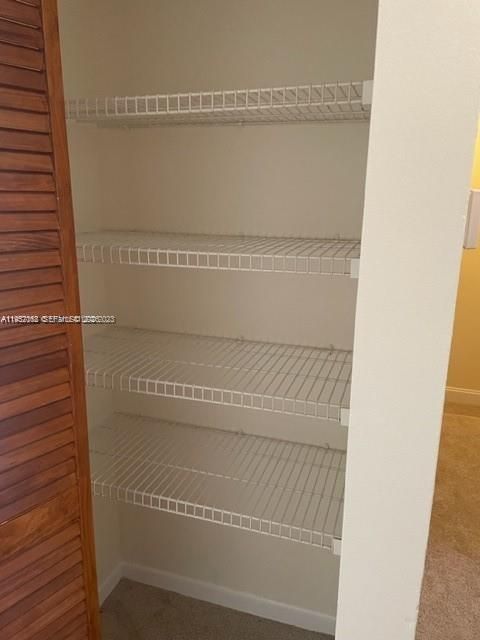 En Venta: $189,900 (3 camas, 2 baños, 1770 Pies cuadrados)