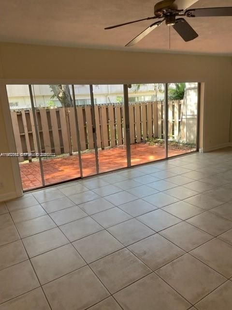 En Venta: $189,900 (3 camas, 2 baños, 1770 Pies cuadrados)
