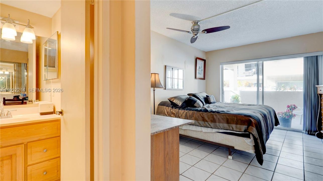 For Sale: $469,000 (2 beds, 2 baths, 0 Square Feet)