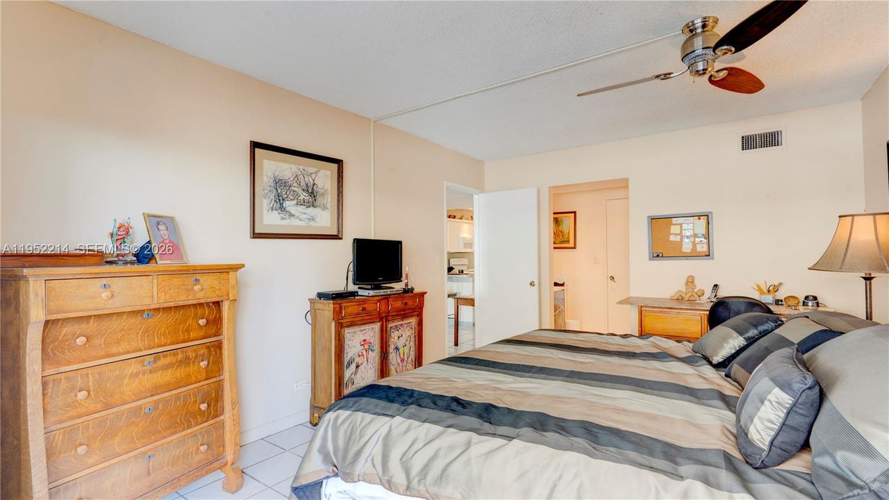 For Sale: $469,000 (2 beds, 2 baths, 0 Square Feet)